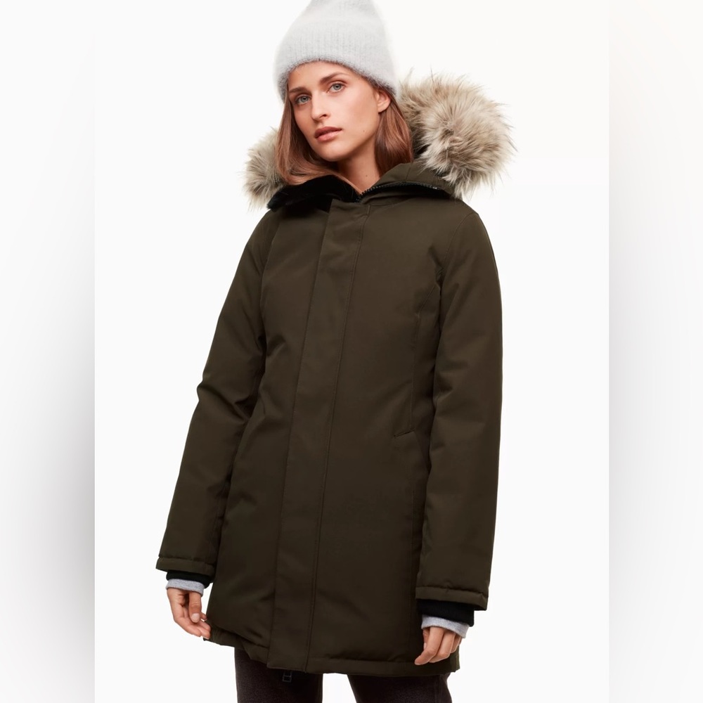 Aritzia TNA Haven Goose Down Parka in Gold/Tan